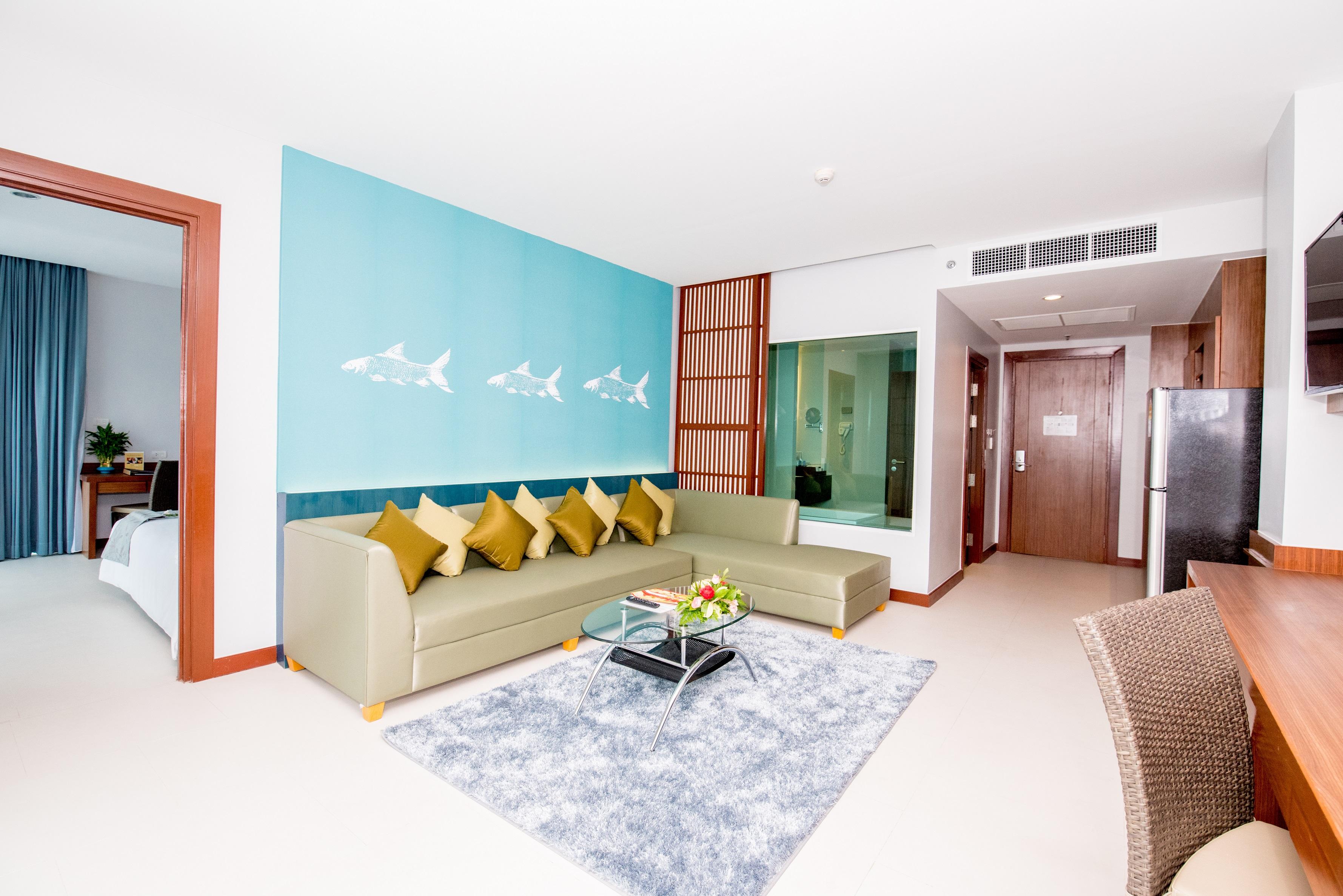 Patong Fishermens Harbour Urban Resort - Sha Extra Plus מראה חיצוני תמונה