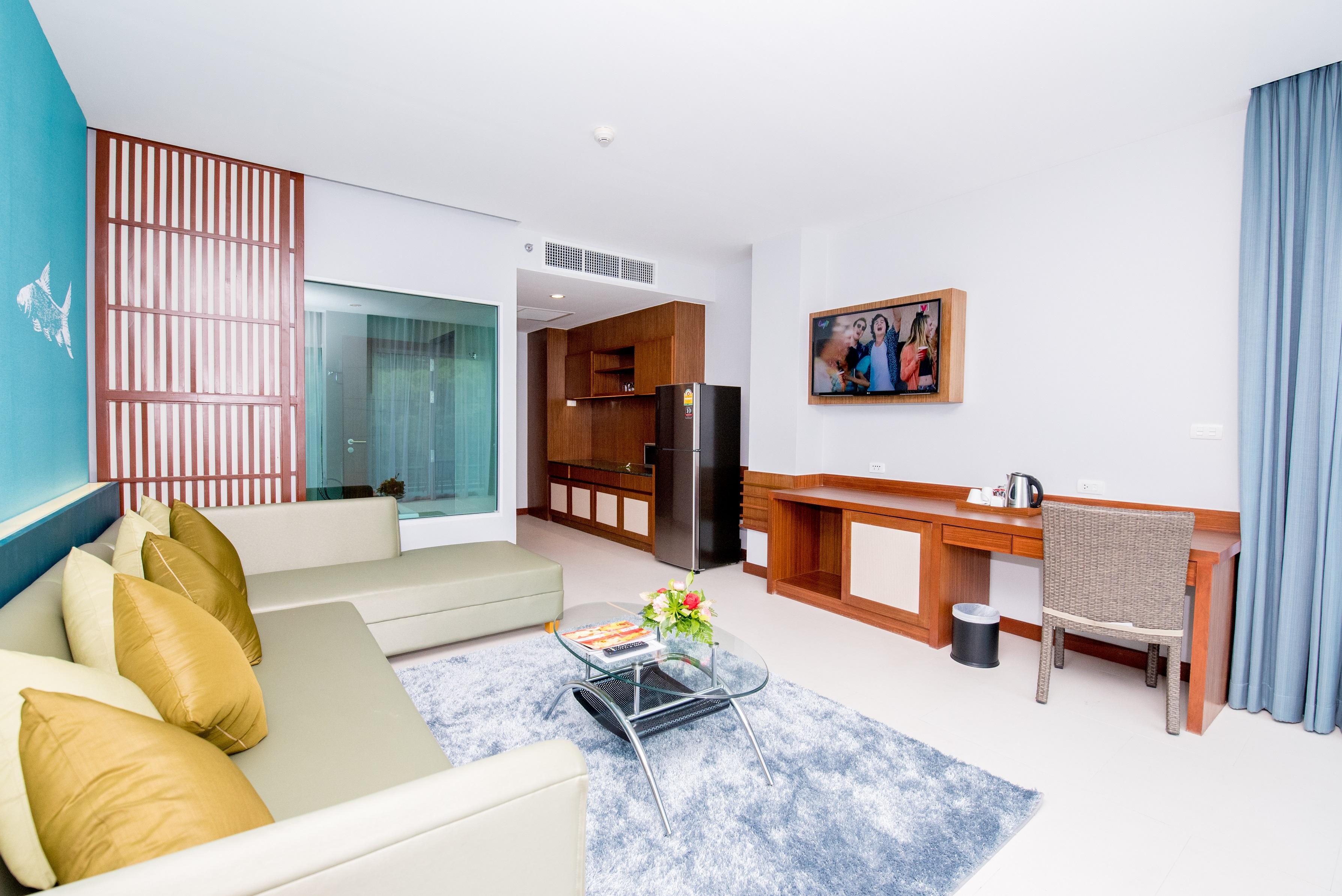 Patong Fishermens Harbour Urban Resort - Sha Extra Plus מראה חיצוני תמונה