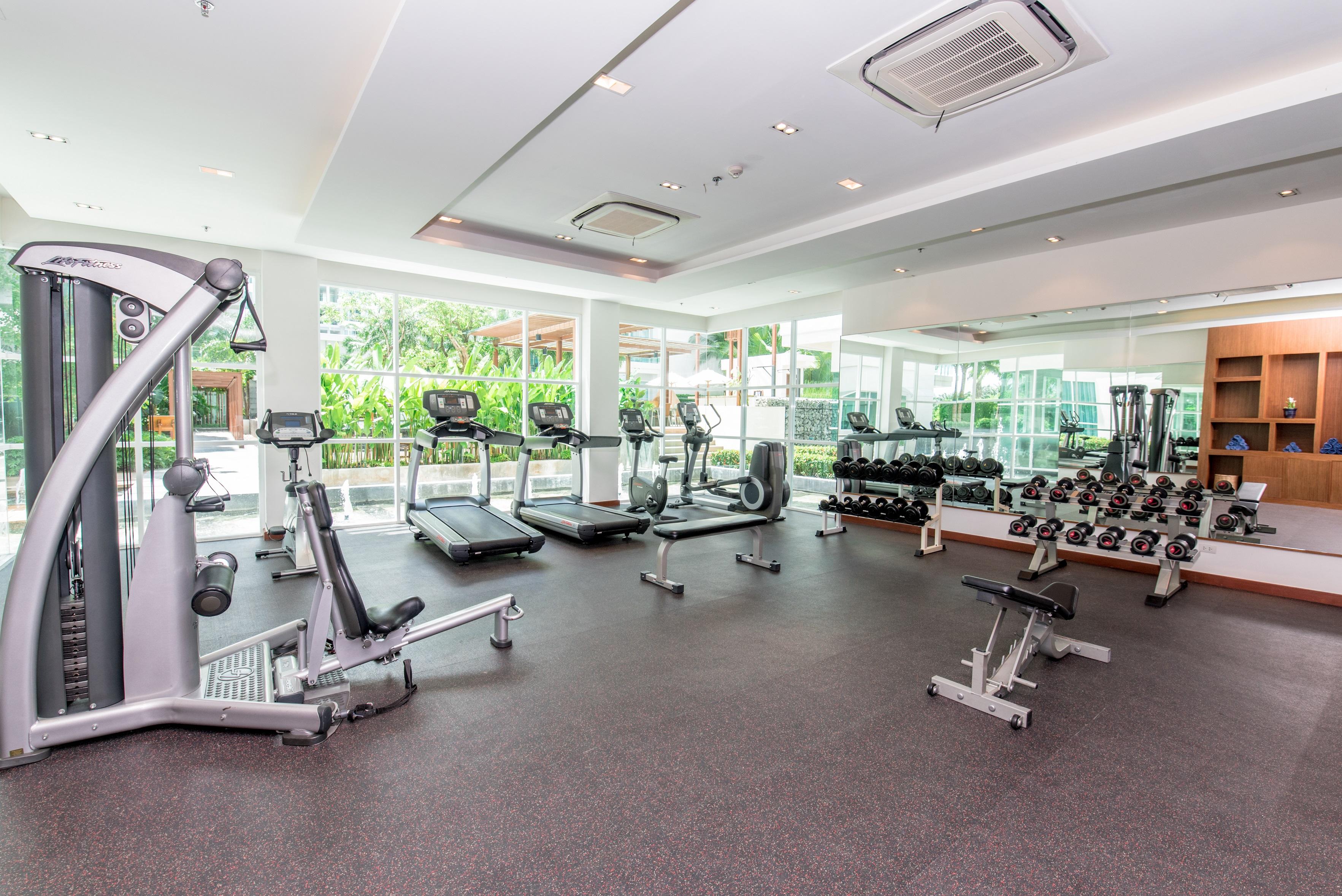 Patong Fishermens Harbour Urban Resort - Sha Extra Plus מראה חיצוני תמונה