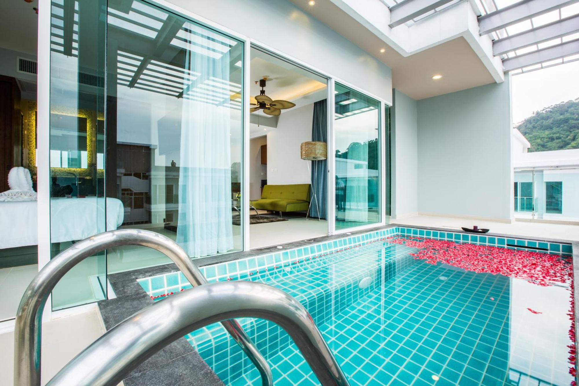 Patong Fishermens Harbour Urban Resort - Sha Extra Plus חדר תמונה