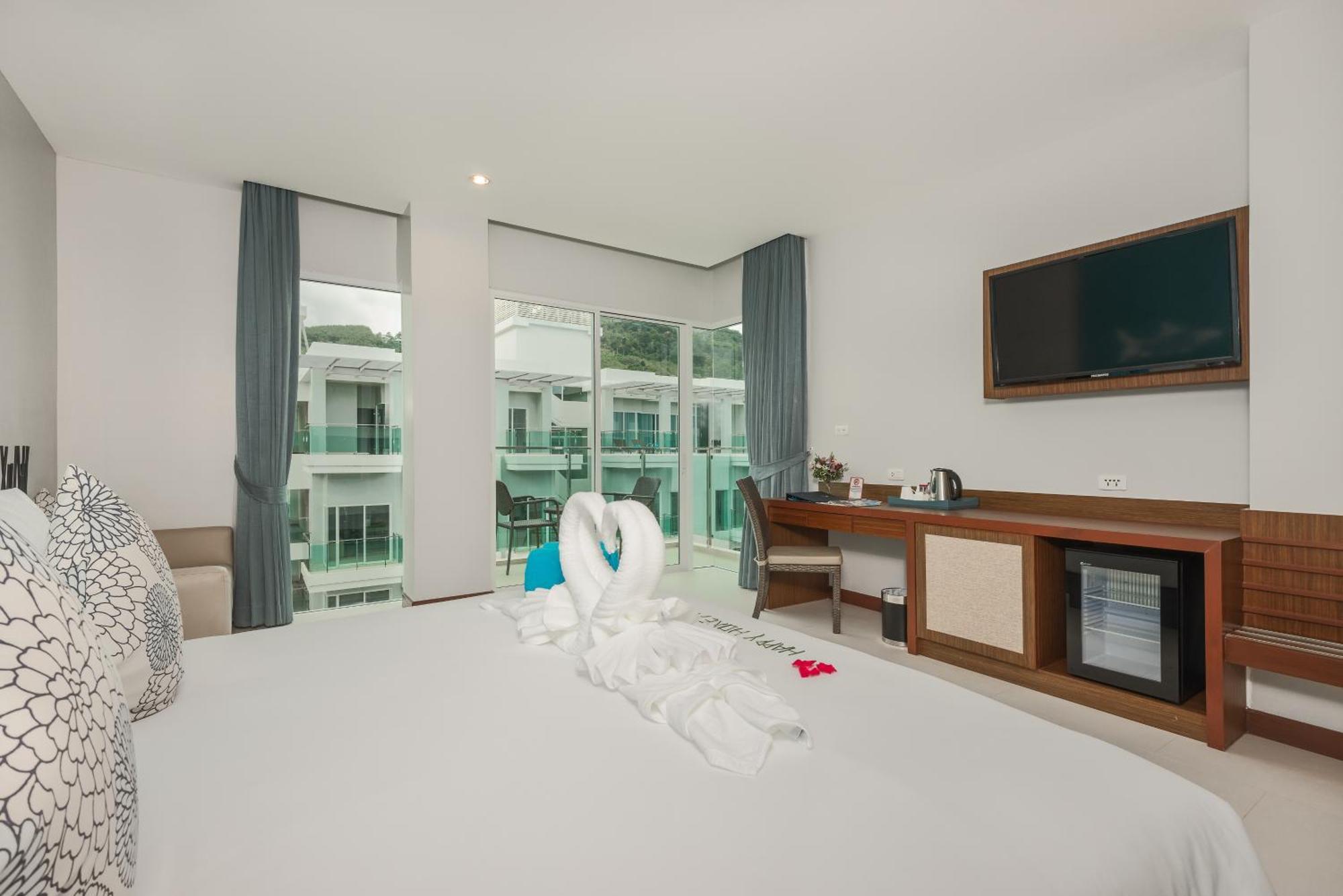 Patong Fishermens Harbour Urban Resort - Sha Extra Plus מראה חיצוני תמונה